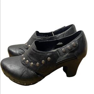 Beautiful Dansko Ryder Clog- Leather, Size 37